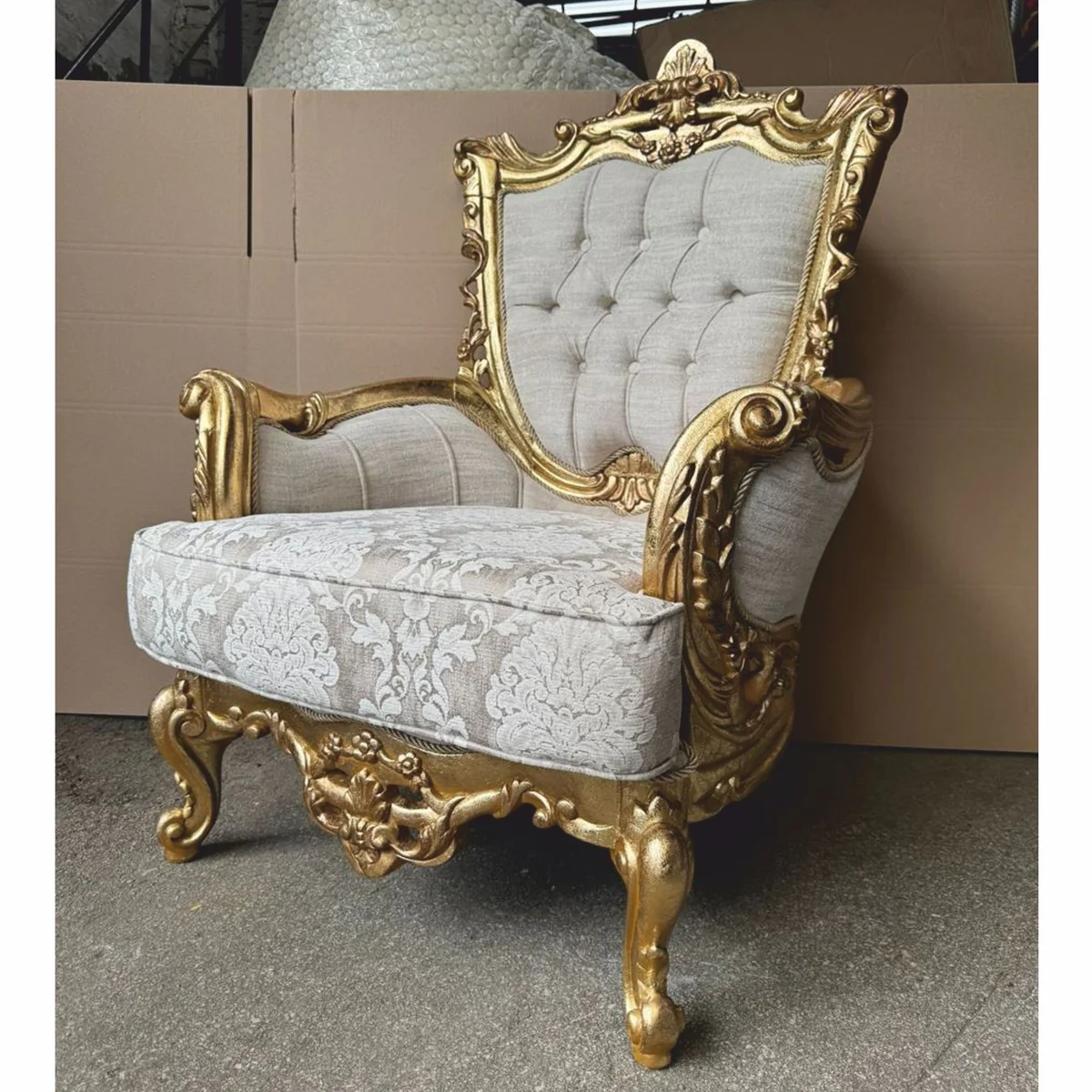 Baroque living room armchair light gray / gold - Baroque furniture